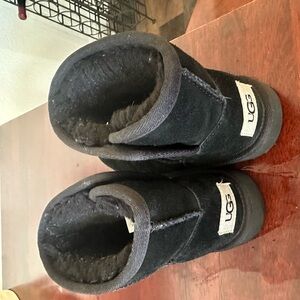 UGG black booties kids size 1